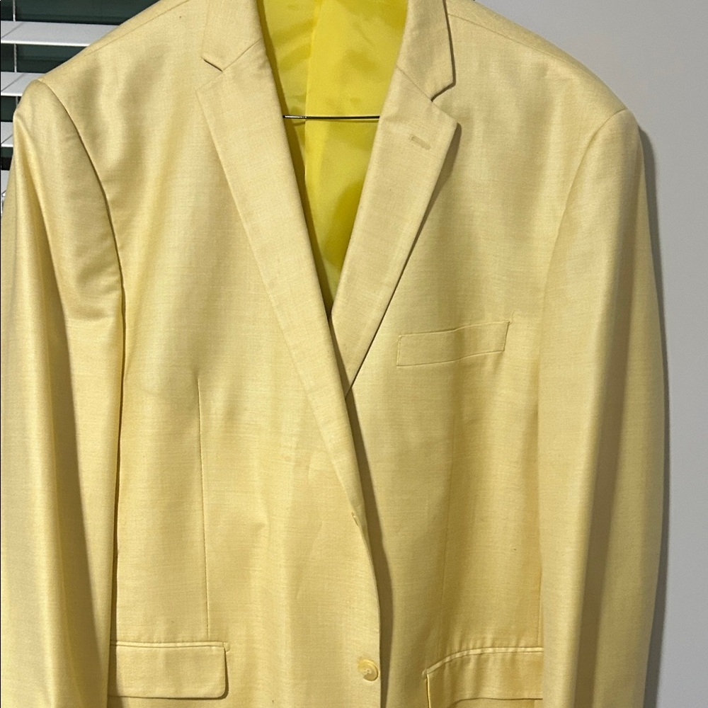 Elegant Men's Light Yellow Blazer